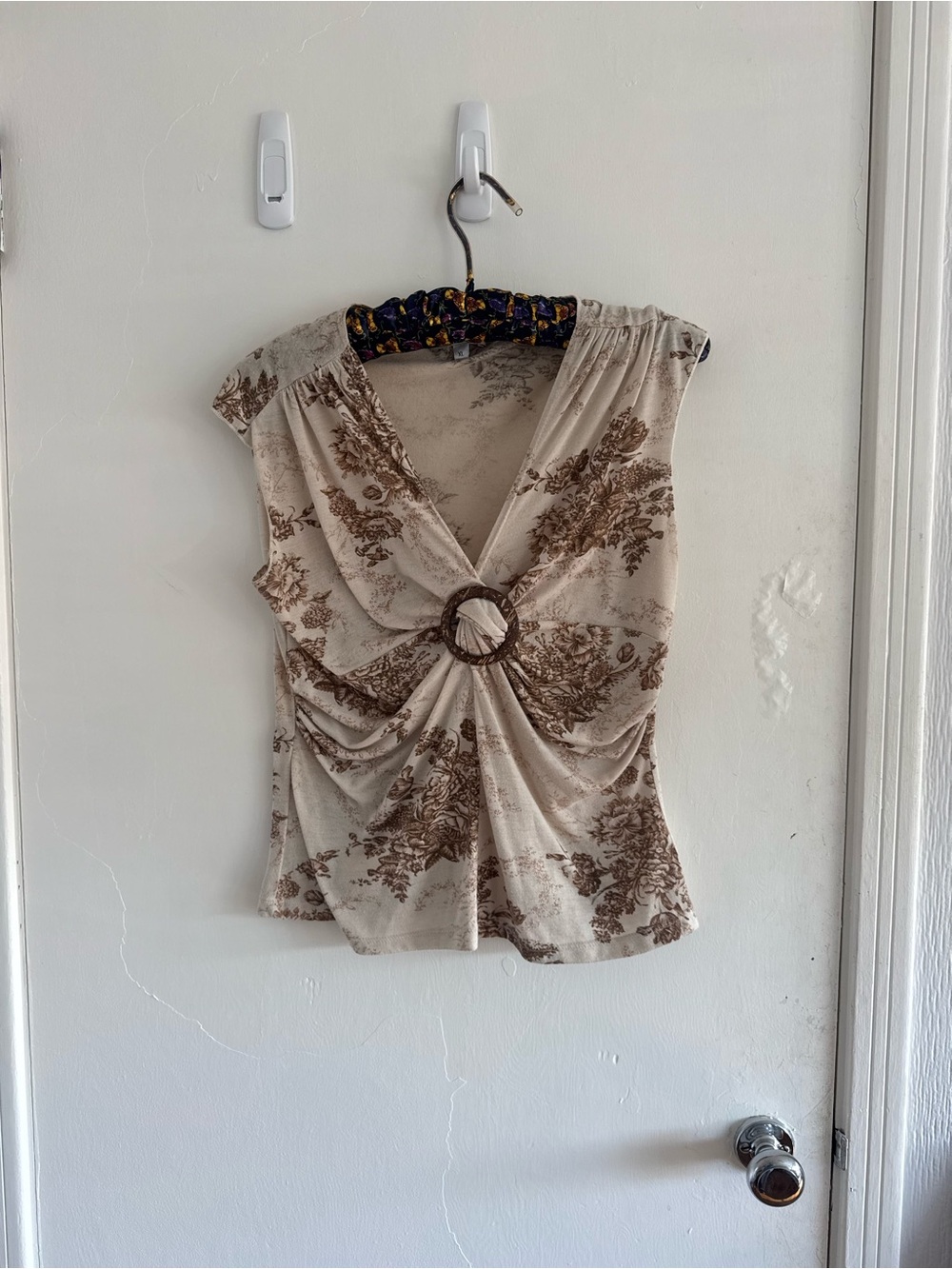 Moa Moa Beige and Brown Floral V-Neck Tank with Front Ring